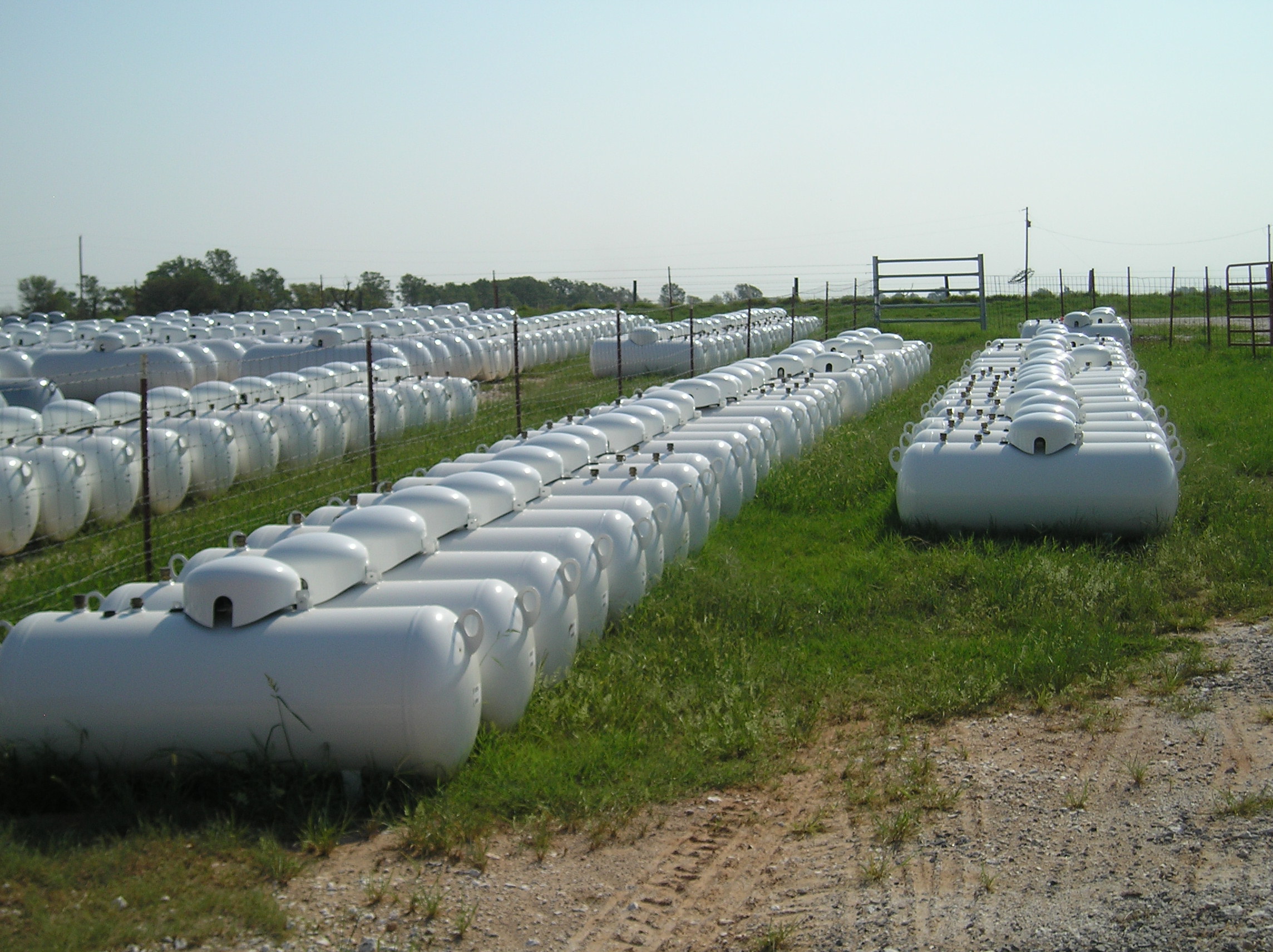 New Propane Tanks Rebuilt Propane Tanks BLT Tanks